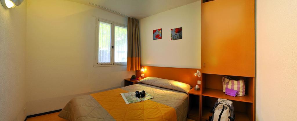 Vvf Residence Pays Basque Saint-Jean-Pied-De-Port Habitación foto